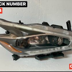 2015-2018 NISSAN MURANO OEM RH HALOGEN/LED HEADLIGHT ( BLACK HOUSING) PASSENGER SIDE