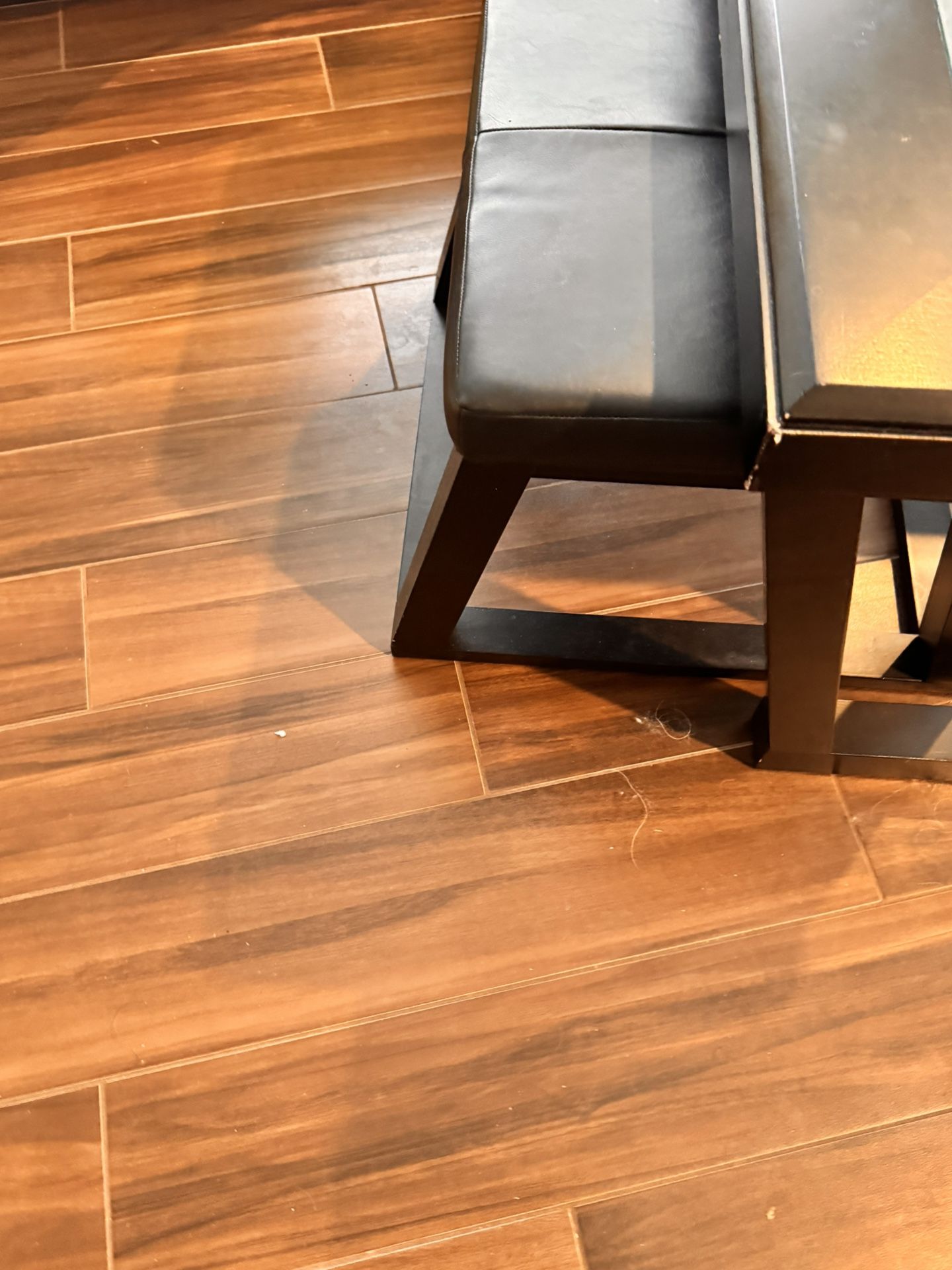 Coffee table with two little stools