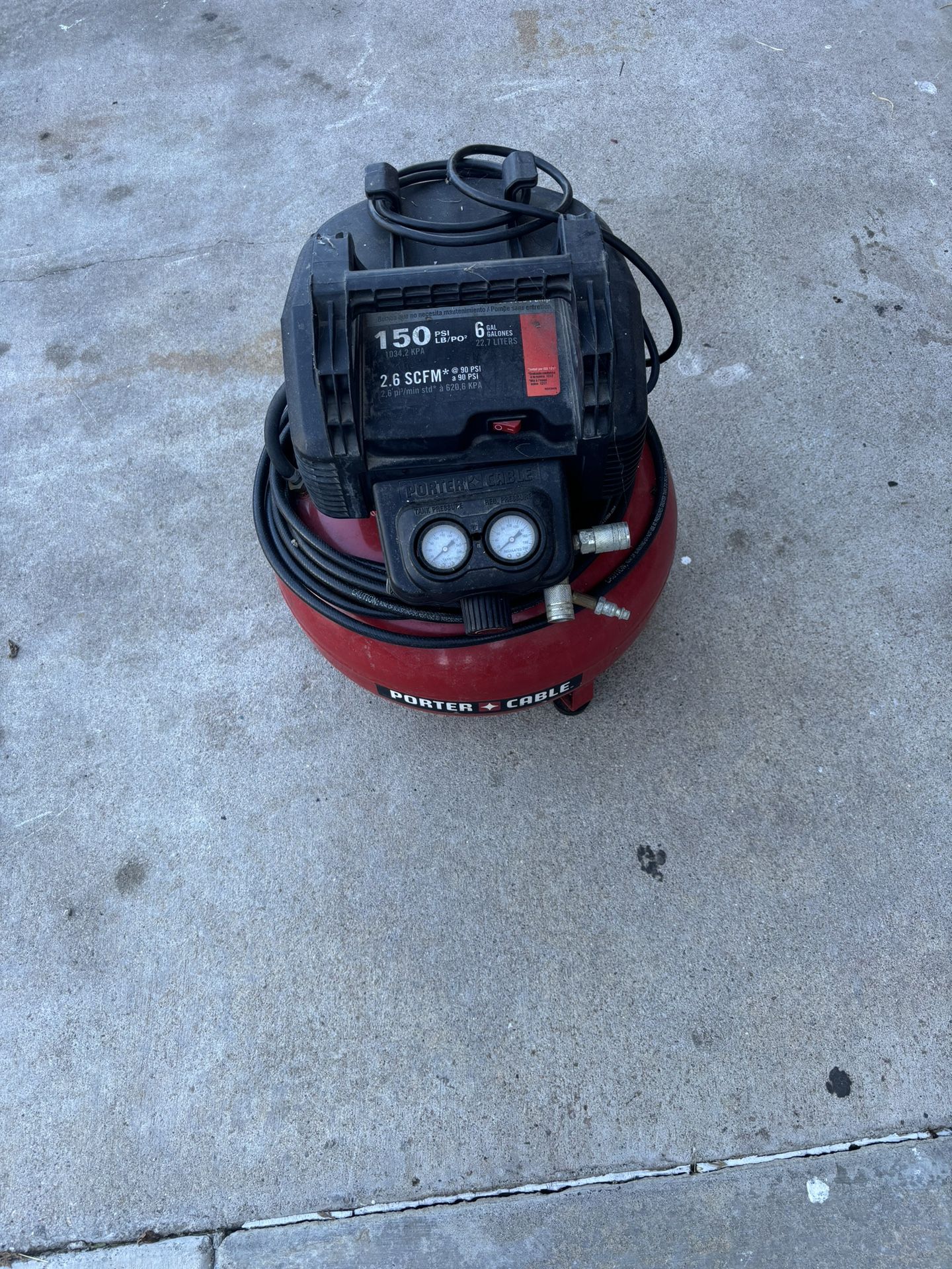 Compressor  6 Gallons 