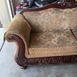 Vintage style couch and love seat