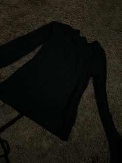 Black shirt