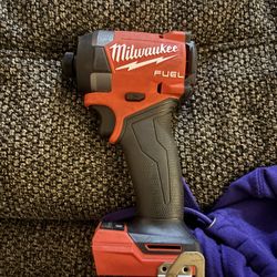 Milwaukee Impact Driver