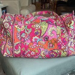 Vera Bradley Vibrant Pink Paisley Large Travel, Duffel Perfect For Vacation