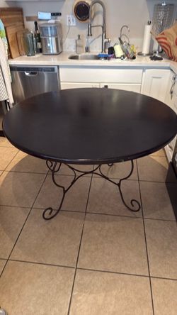 Free table