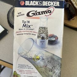 Black & Decker Gizmo Tip And Mix Salad Dressing Maker Mixer