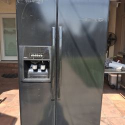 Whirlpool Fridge 
