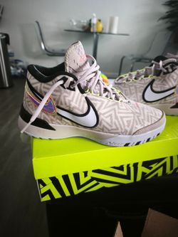 Nike Lebron NXXT Genisus Basketball Shoes (HF0712-005, Platinum Violet/Amethyst Tint/Magic Ember/