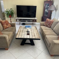 Sofa /Love seat Combo