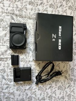 Nikon ZR