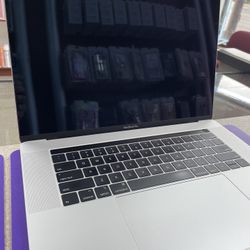 MacBook i9 