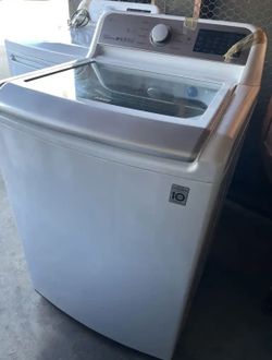 LG Washer Dryer Set (Gas)
