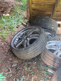 22in rims Crome 5 lugs