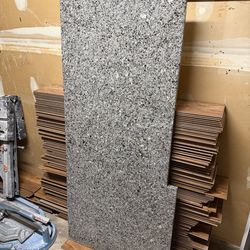 Granite Kitchen Countertop – Excellent Used Condition