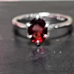 Sterling Silver Garnet Solitaire Ring 