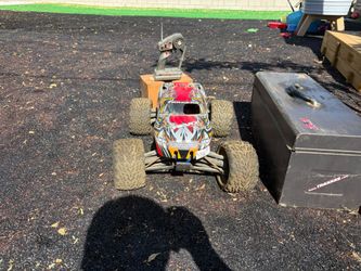 Traxxas Revo 3.3 4WD Nitro