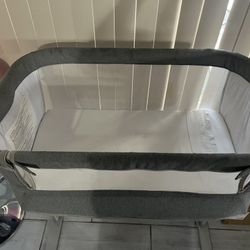 Baby bassinet Co Sleeper