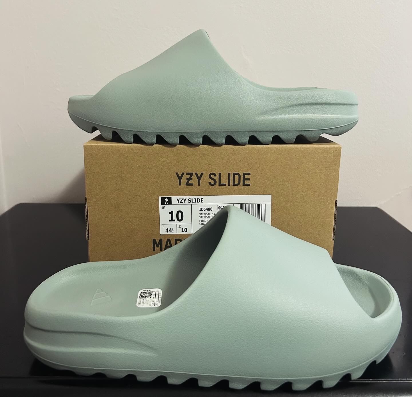 “ Yeezy Slides Slat “ 