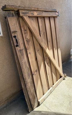 House Side Gate