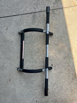 Iron Gym Pull-up Bar