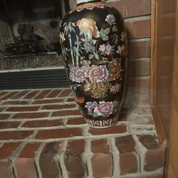 18 Inches Height By 11 X 11 Japanese Kutani Vintage Vase Hand Painted