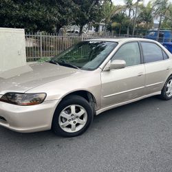 2000 Honda Accord