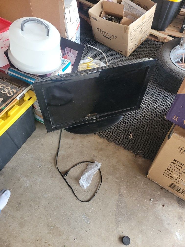 Toshiba Flat Screen