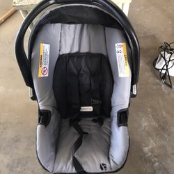 Infant car seat