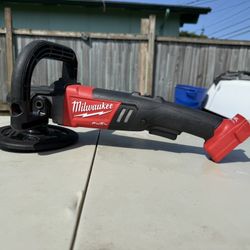 Milwaukee M18 Polisher 7” 