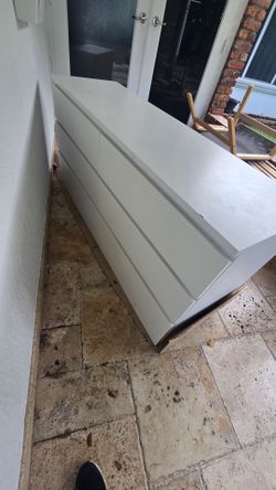 Free shelf