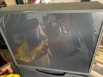 55” Toshiba Projector TV* make offer!