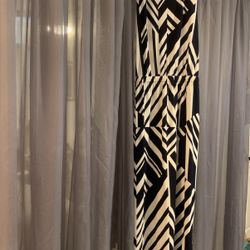 Banana Republic Dress Black & White.medium 