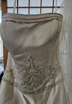 wedding dress