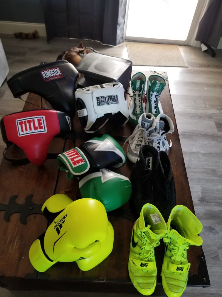 Boxing gear. very good condition.