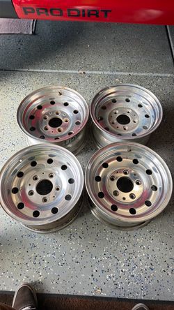 OEM Ford Alcoa 15x7.5 Bolt Pattern 5x5.5