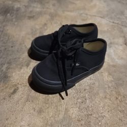 Black Van's Sz 4.5