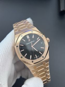 Royal Oak 15500，18K Rose Gold, Black Index Dial, 41 mm
