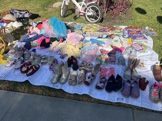 Girls Shoes