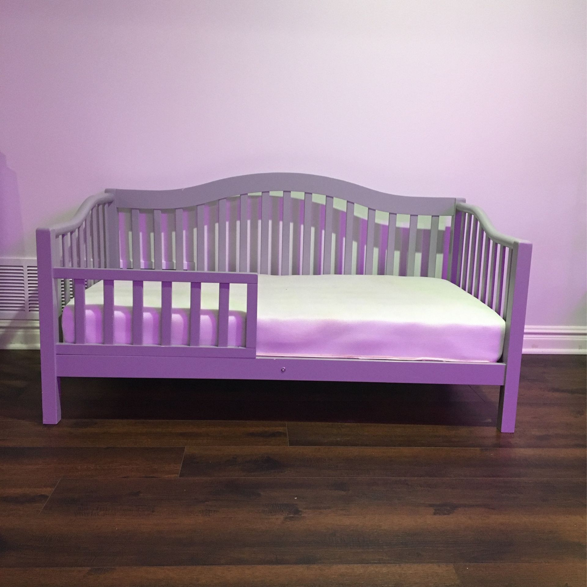 GRAY CHILDREN’S BED W/ MATTRESS 