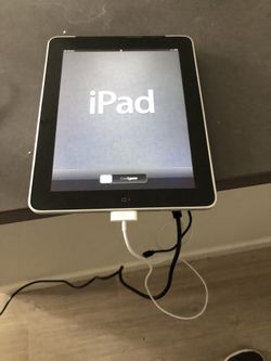 Apple iPad Works Everything