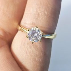 Solitaire Wedding Ring Moissanite Ring 