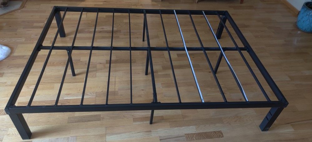 Zinus Full Bed Frame