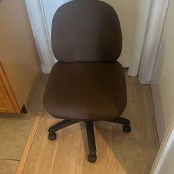 Office Master Budget Task Tilting Ergonomic Office Chair BC44-LS (Brown)