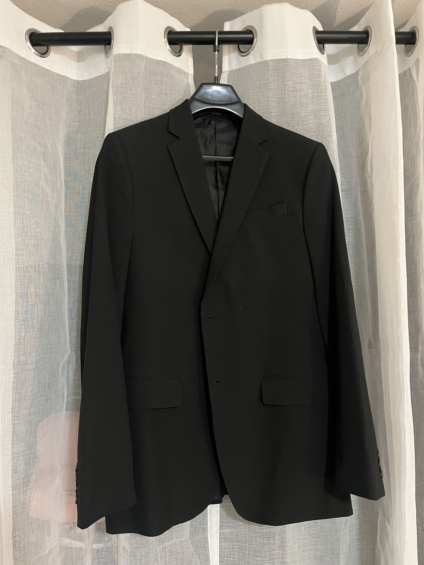 Men’s Black Suit Jacket
