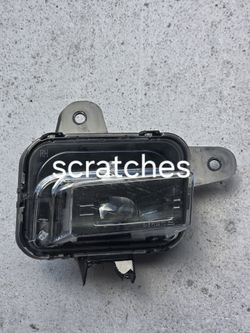 GMC Sierra Fog Light 2022 2023 2024 Right Side OEM LED