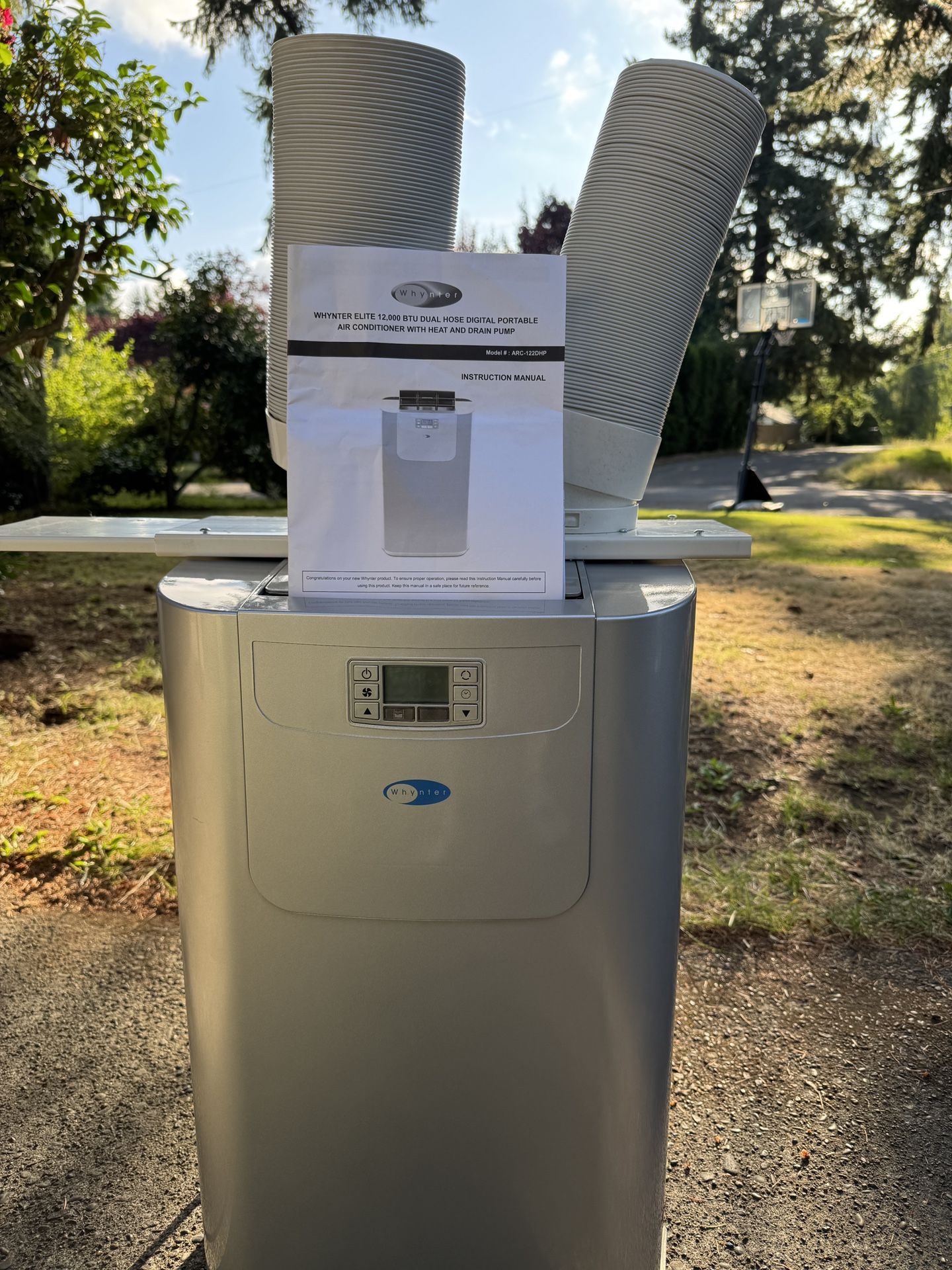 BEAT THE HEAT!!! 12,000 BTU portable AC