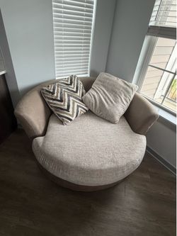 Large swivel chair