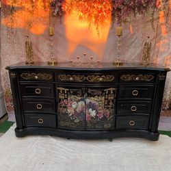 Beautiful French Boho Style Long Credenza Brand Collezione Europa Excellent Quality Colors Black Gloss And Multicolored Has Been Refurbished 