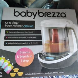 Baby Brezza Food Maker Deluxe