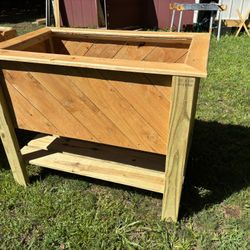 Wood Decorative Raised Planter