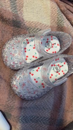 Jellies Size 4